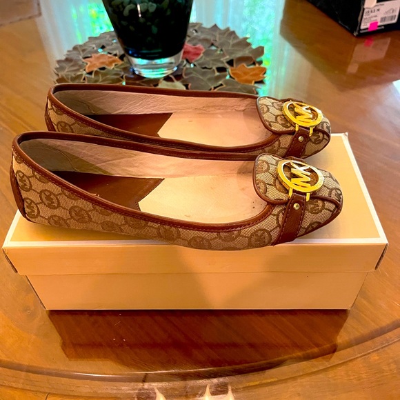 Michael Kors Fulton Moccasin Monogram Jacquard Flats - Picture 3 of 9